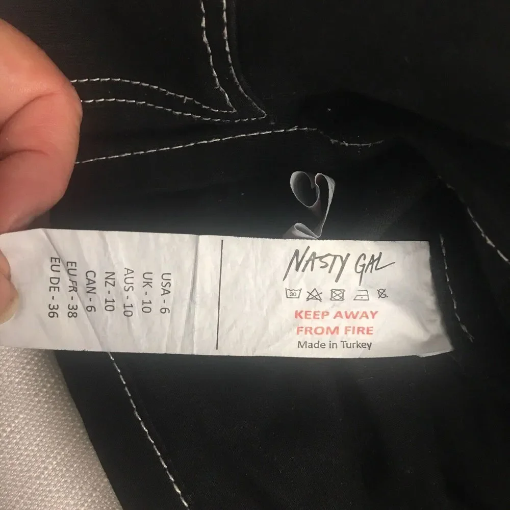 Nasty Gal Skirt 6 Womens‎ Black Cargo Mini Casual White Stitching Fashion skirt